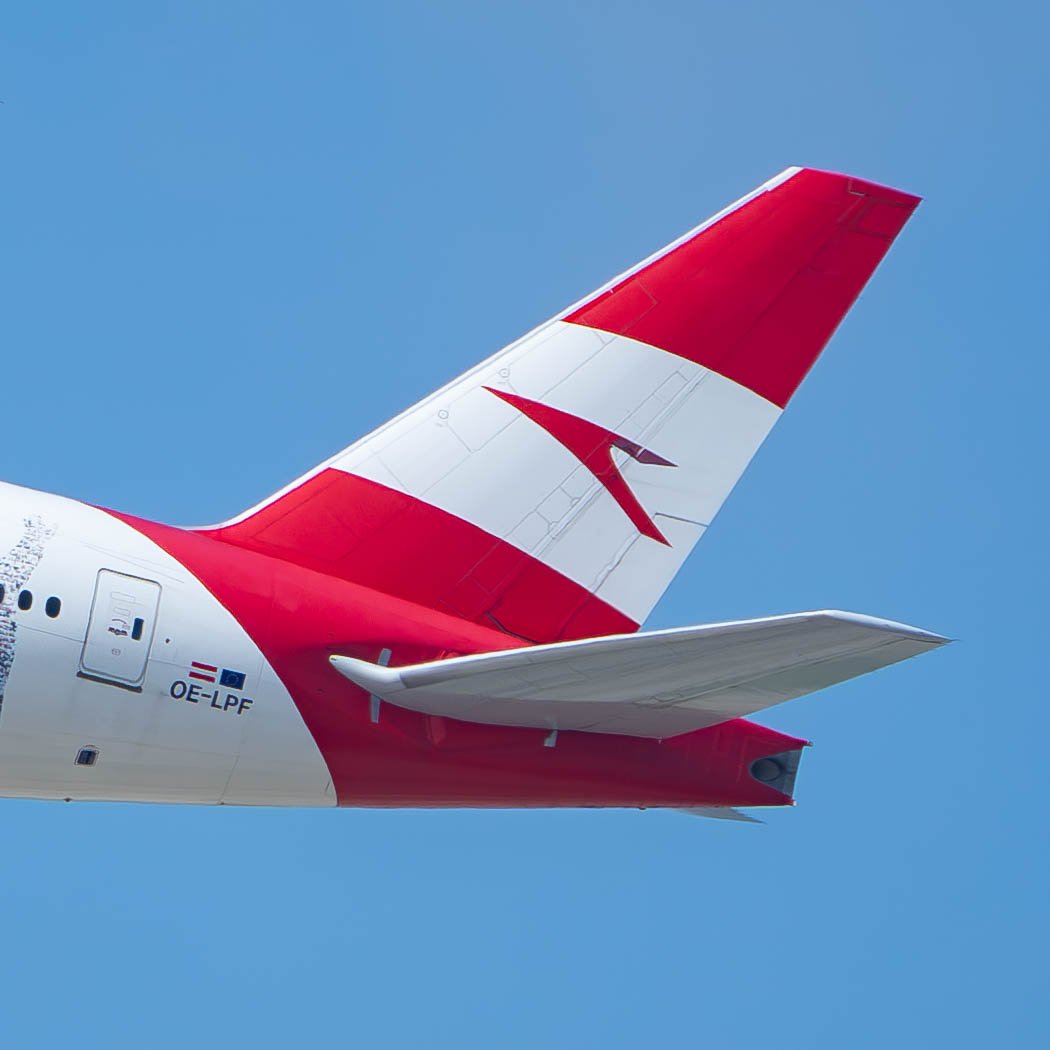 Tail of an Austrian Airlines 777