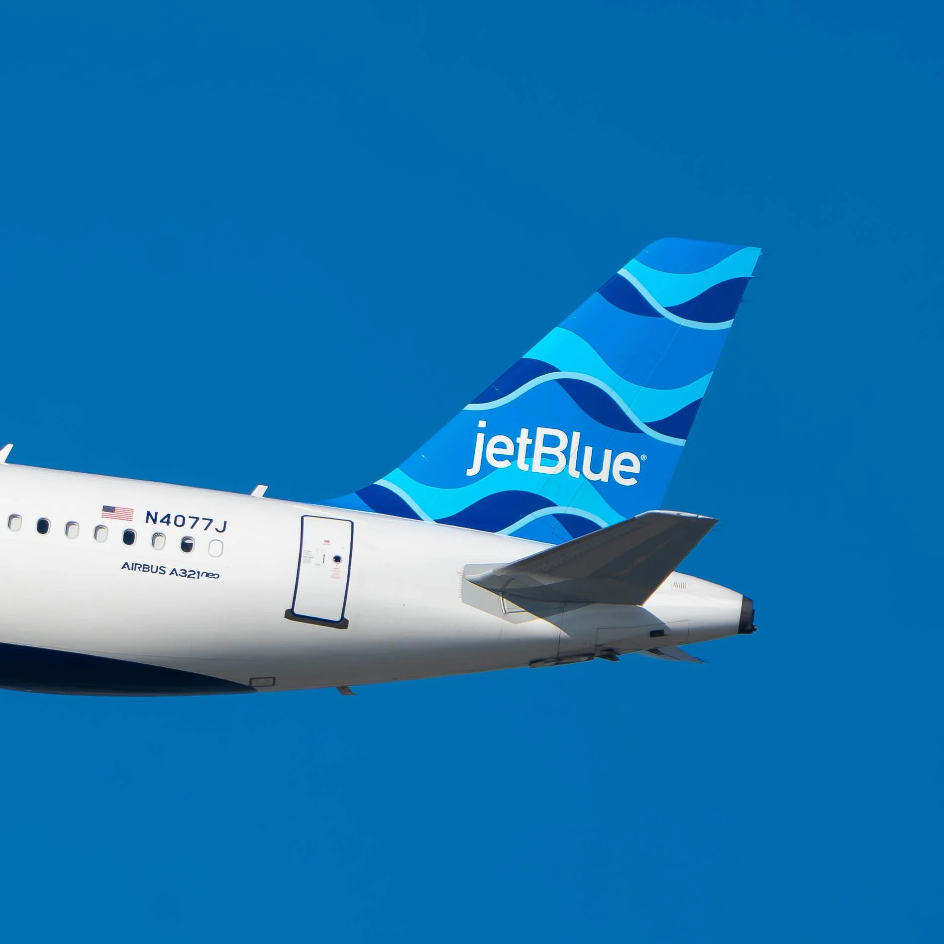 jetBlue Airbus A321neo "Streamers"