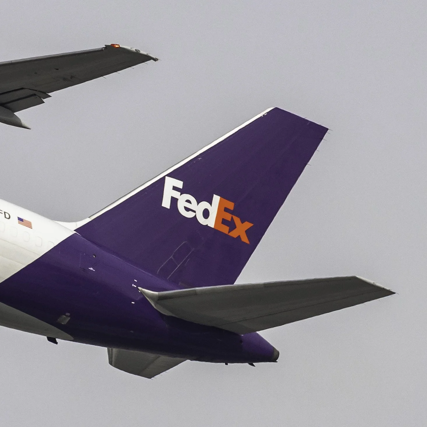 FedEx Boeing 757-200F