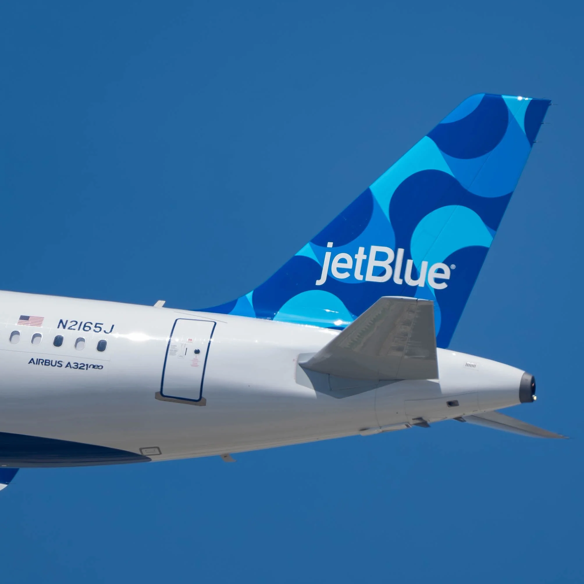 jetBlue Airbus A321neo "Ribbons"