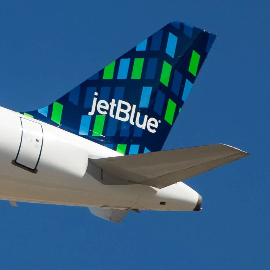 jetBlue Airbus A320 "Skyscrapers"