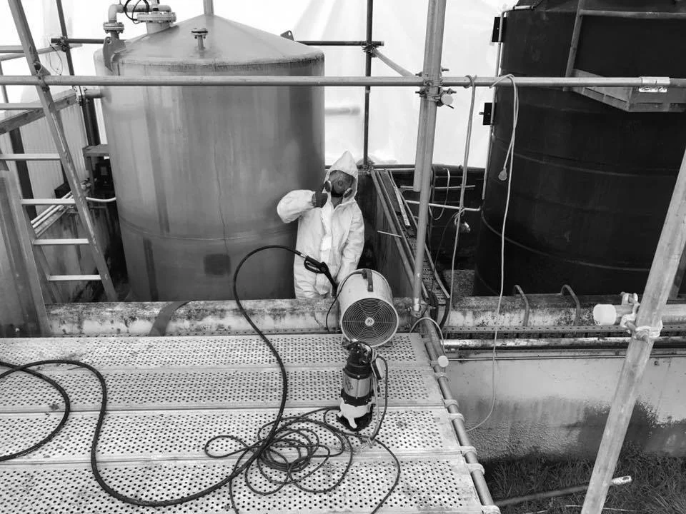 sulphuric-acid-bund-repairs.jpg
