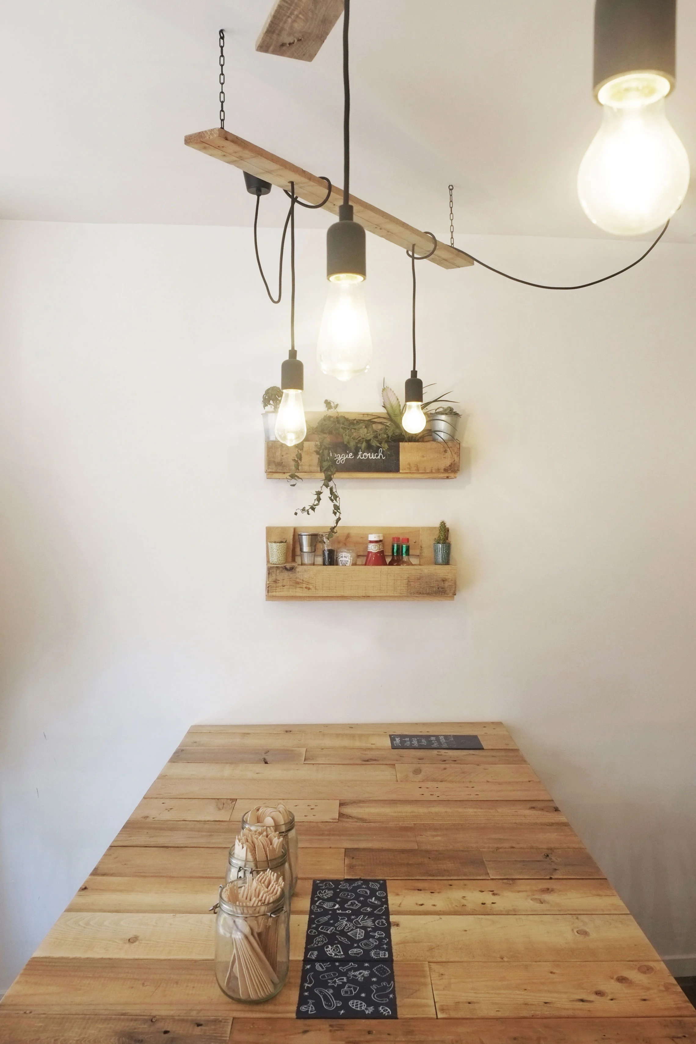 Rénovation-restaurant-mobilier-2.jpg