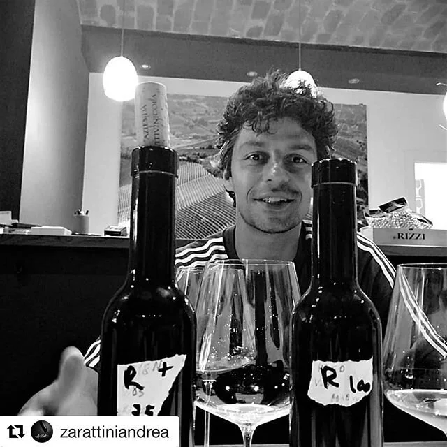 #Repost @zarattiniandrea
・・・
𝑸𝒖𝒆𝒍𝒍𝒂 𝒗𝒐𝒍𝒕𝒂 𝒄𝒉𝒆 𝑹𝒊𝒛𝒛𝒊 𝒎𝒊 𝒇𝒆𝒄𝒆 𝒗𝒊𝒏𝒄𝒆𝒓𝒆 𝒂𝒍𝒍𝒂 𝒈𝒓𝒂𝒏𝒅𝒆

La cantina Rizzi per me, rester&agrave; indissolubilmente legata ad un ricordo di orgoglio e riscatto.

Un paio di anni fa.....
