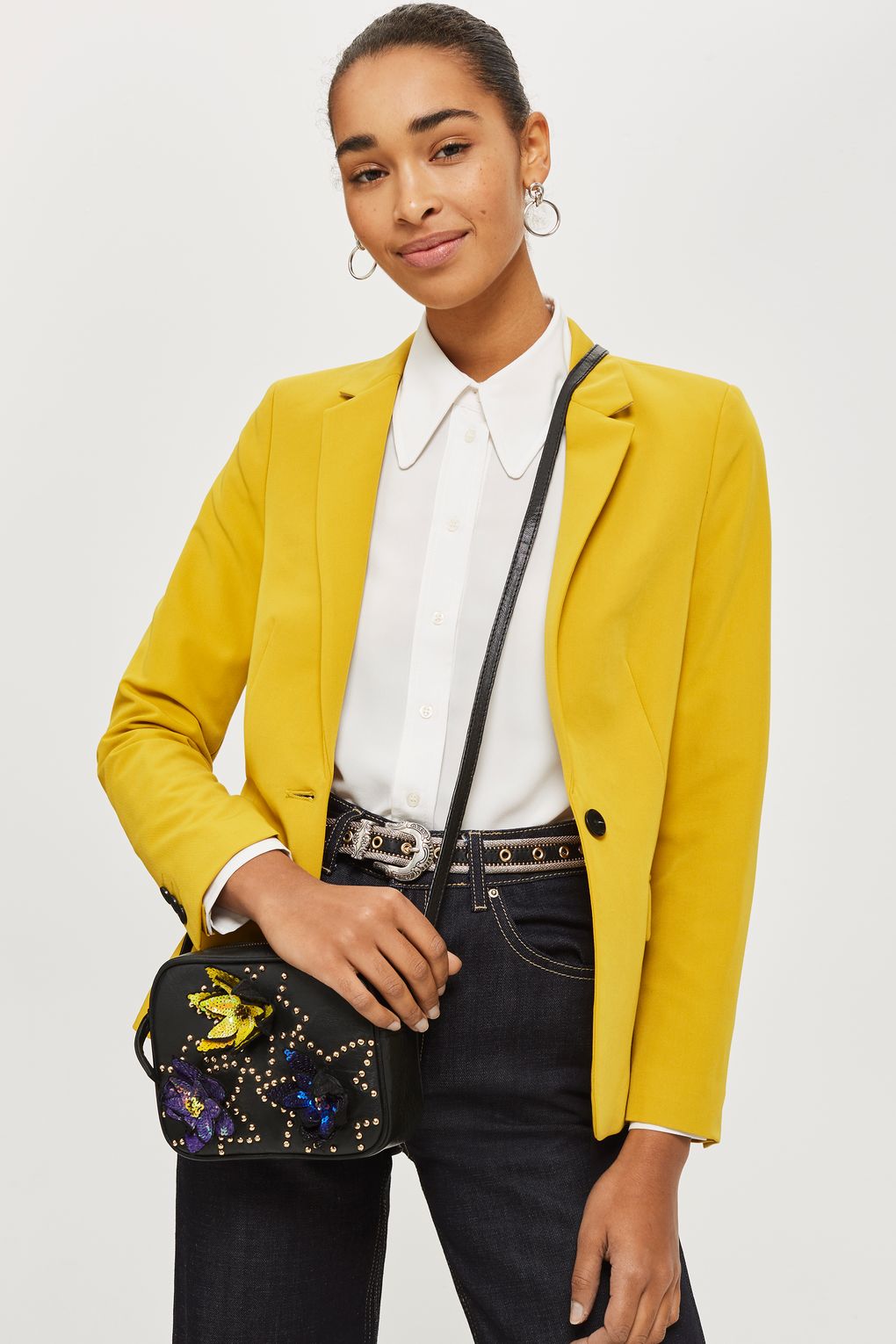 TS24N23MBLK_Zoom_M_1 (1).jpg