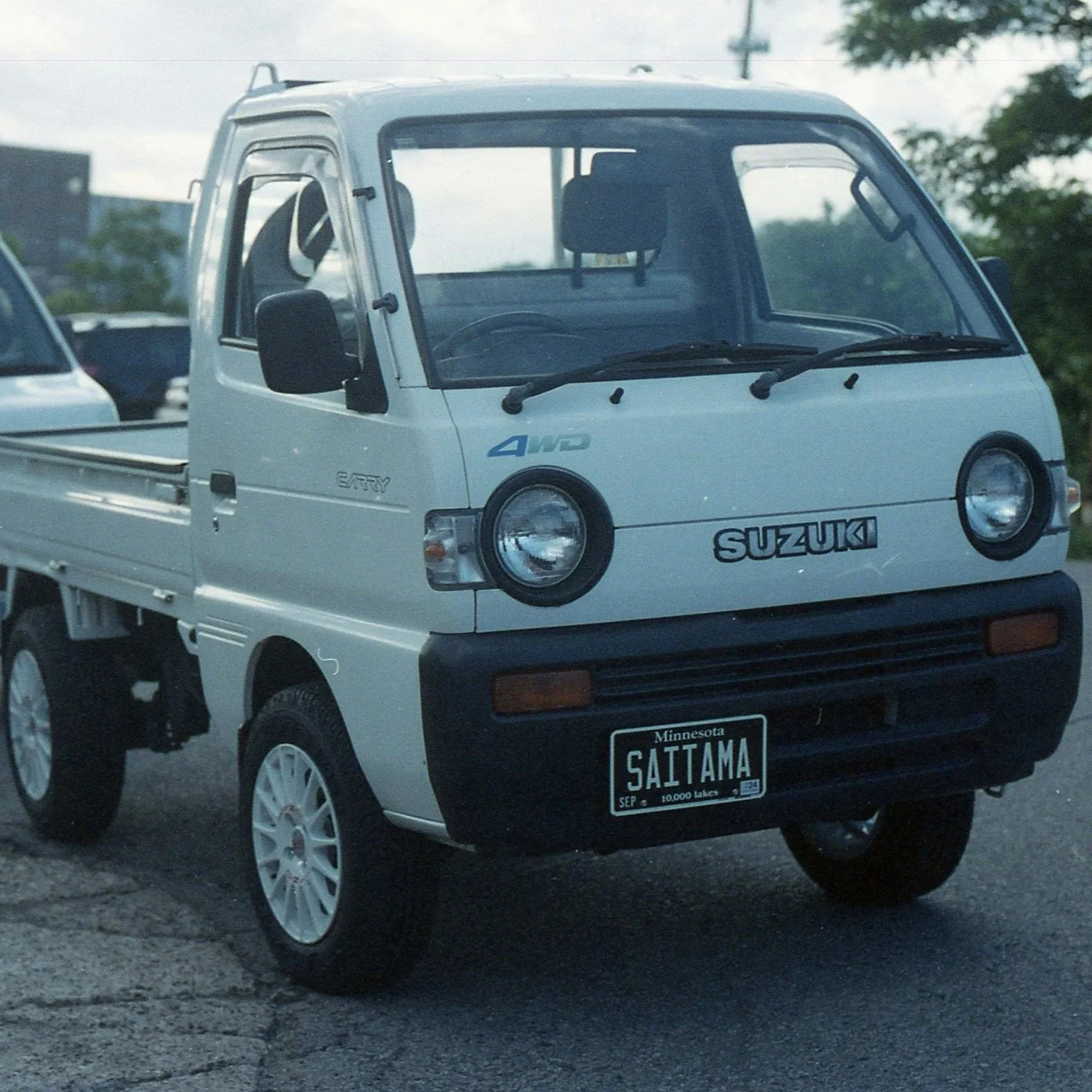 Kei Trucks Boom: American Farmers Choose $8K Japanese Imports Over $60K Detroit Giants &amp; How Part Sellers Can Profit