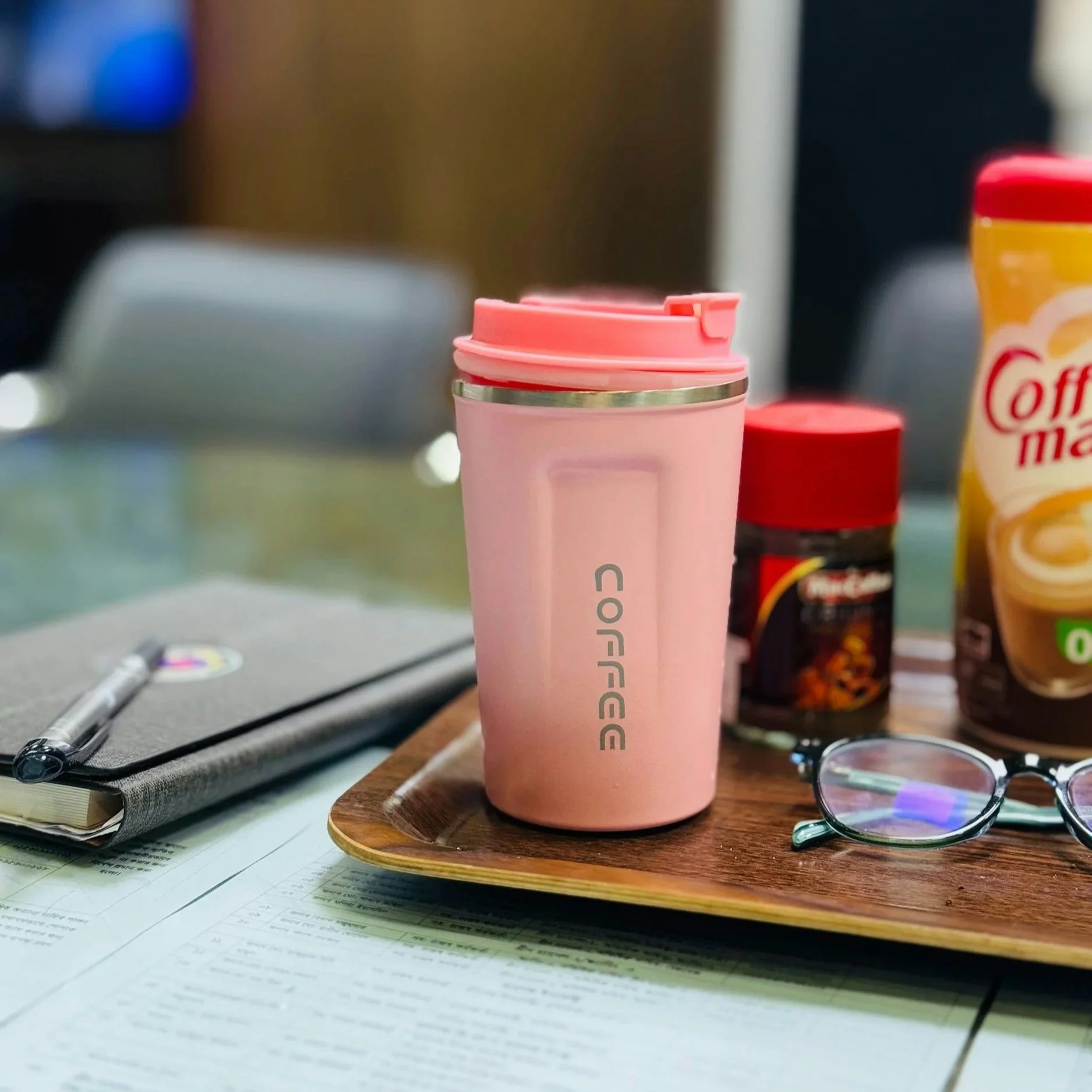 Travel Mugs: Leak-Proof Lids, Full Dishwasher Safety &amp; Cupholder-Friendly Sizing To Dominate Sales