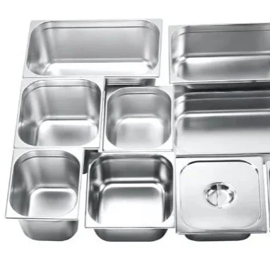 Gastro Pans: Heavy-Gauge Steel, Universal Lid Fit &amp; Explicit Specs Get Top Buyer Reviews