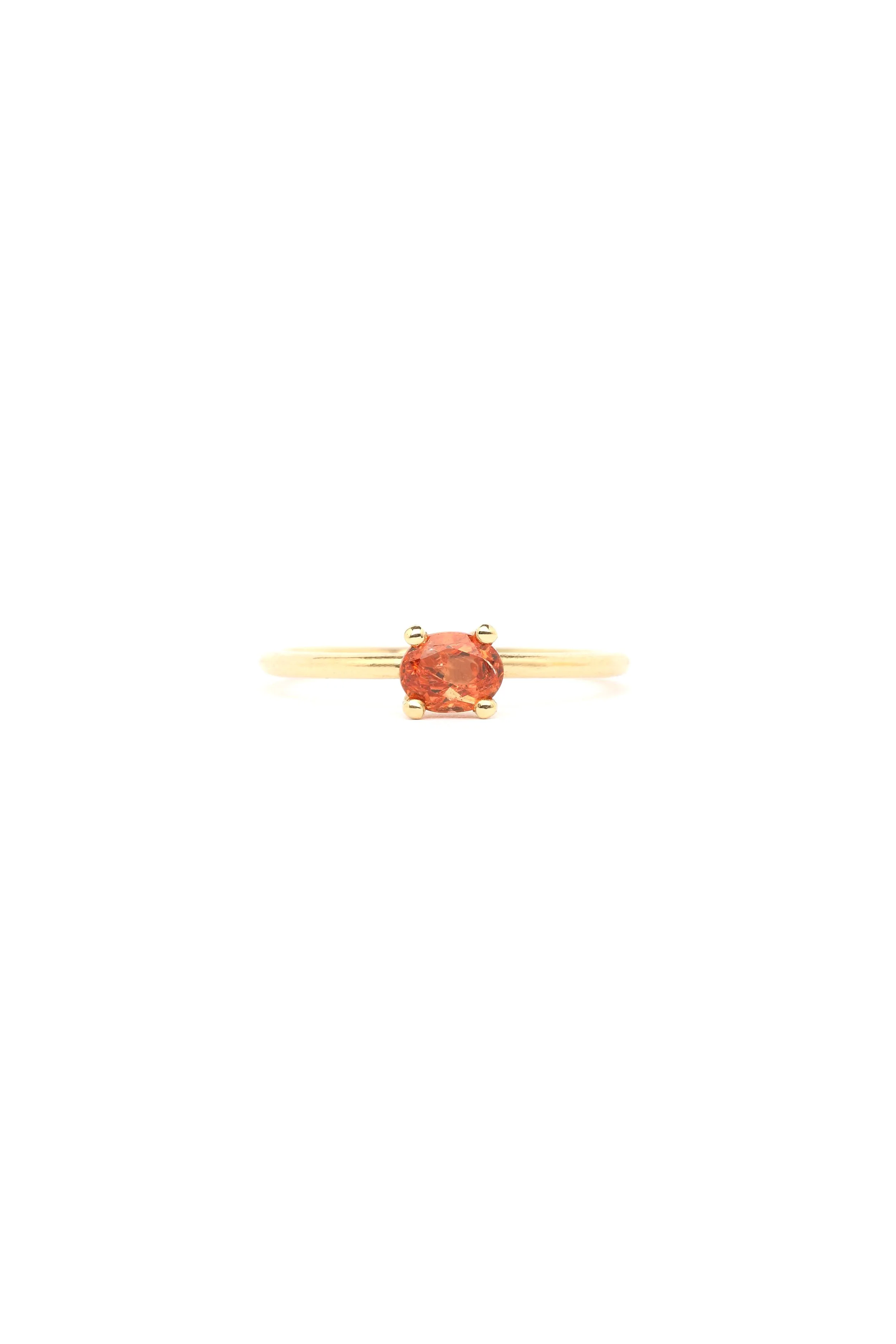 Ring_oval_klein_Safir_orange.jpg