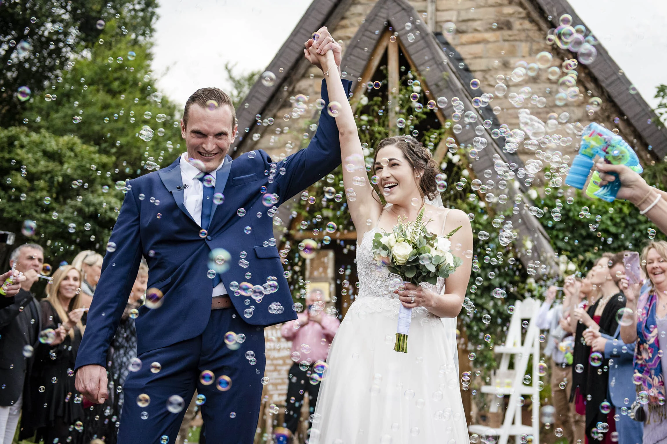 A wedding photographer's top 10 tips for brides 
