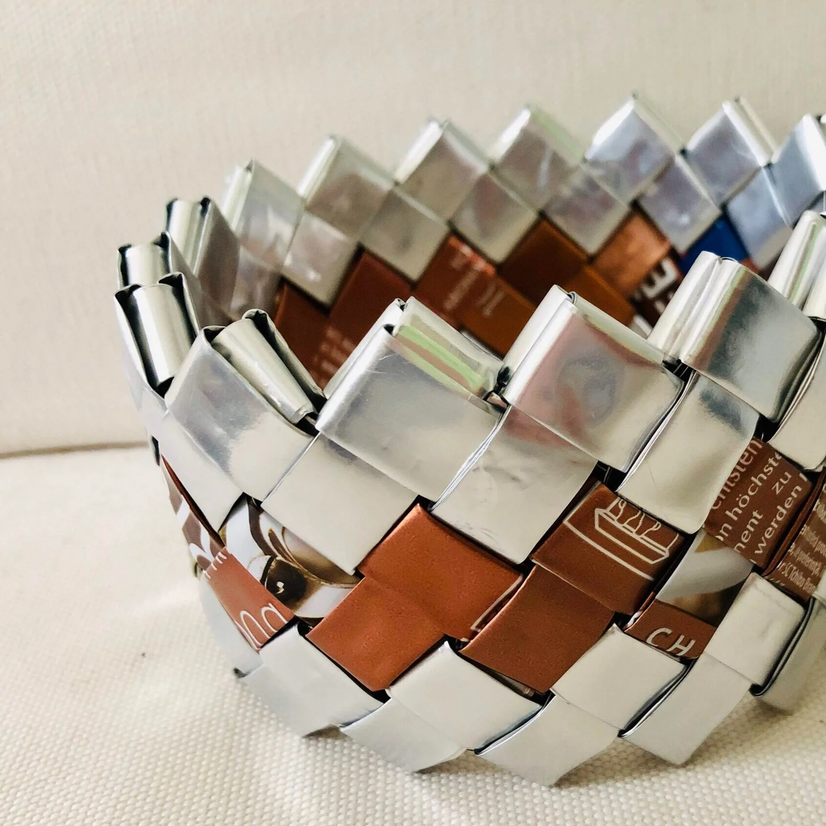 Auch alte Kaffeetüten bekommen ein neues Leben