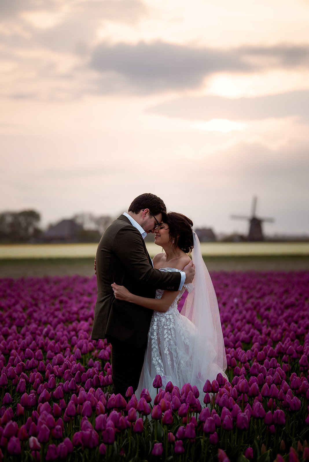 tulip-elopement-europe-netherlands
