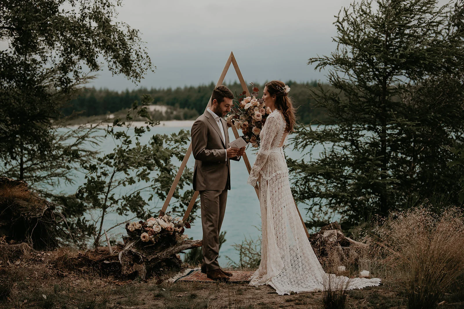 Adventure Elopement in the Netherlands | How to elope?