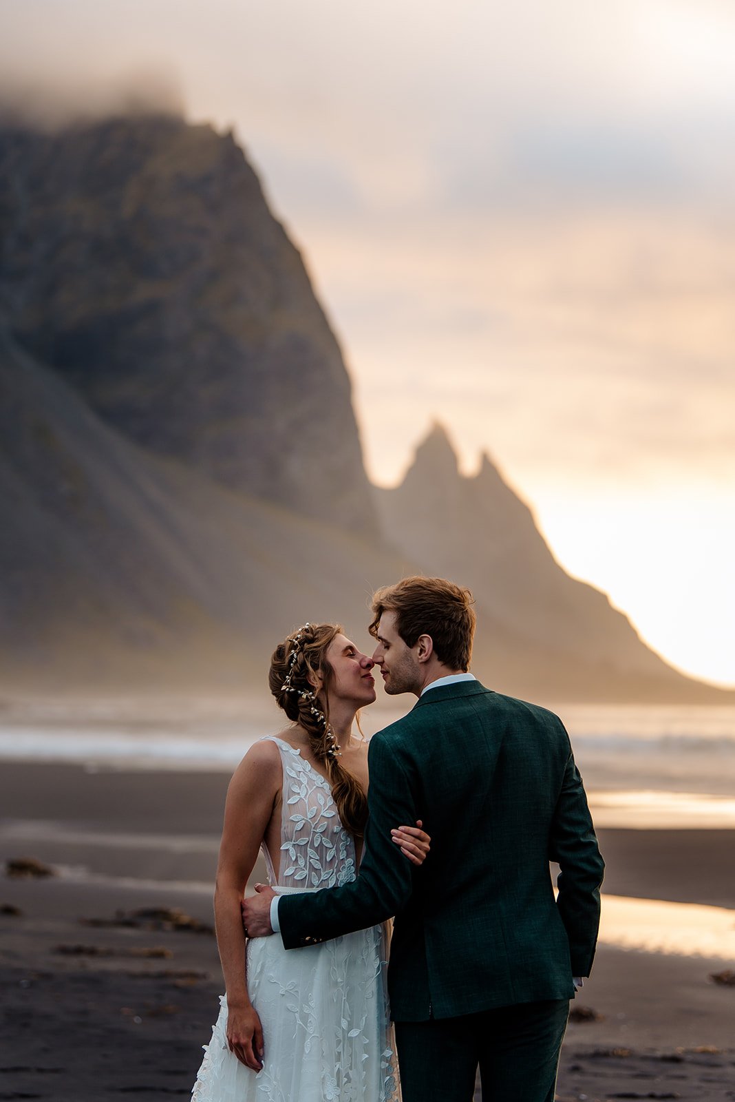 T+E-Elopement-Iceland-139_websize.jpeg