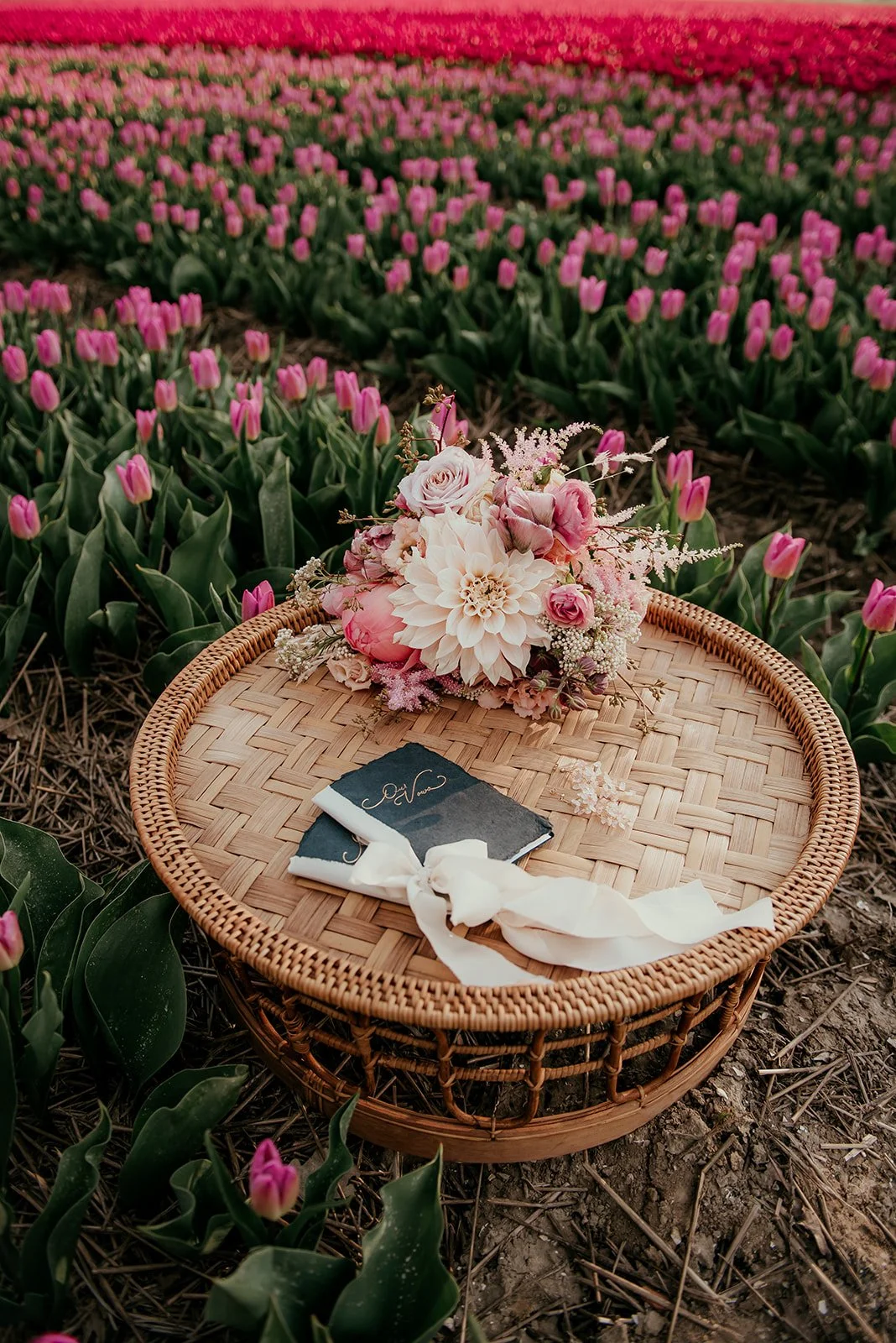 L+N_Tulips_Elopement-59_websize.jpg