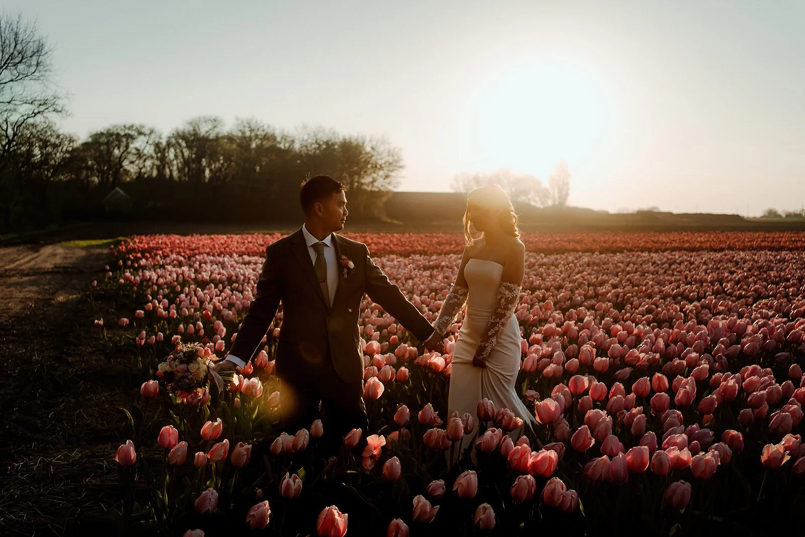 Elopement-tulips.jpg