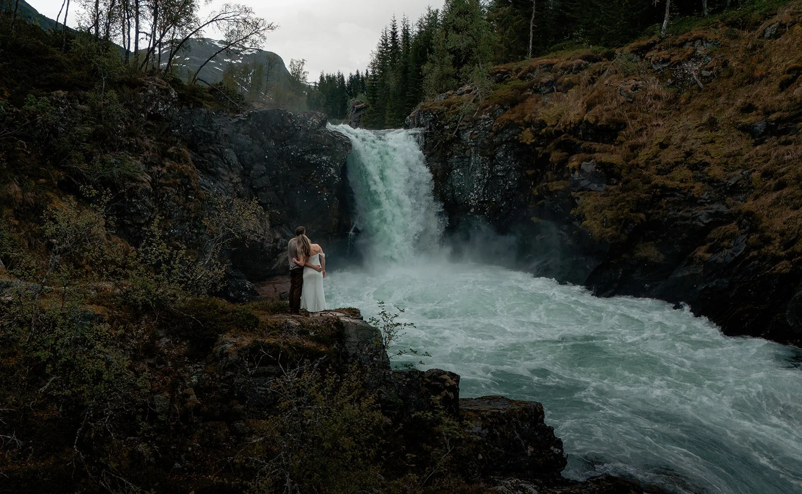 M+D-Norway-Elopement-165_websize.jpg
