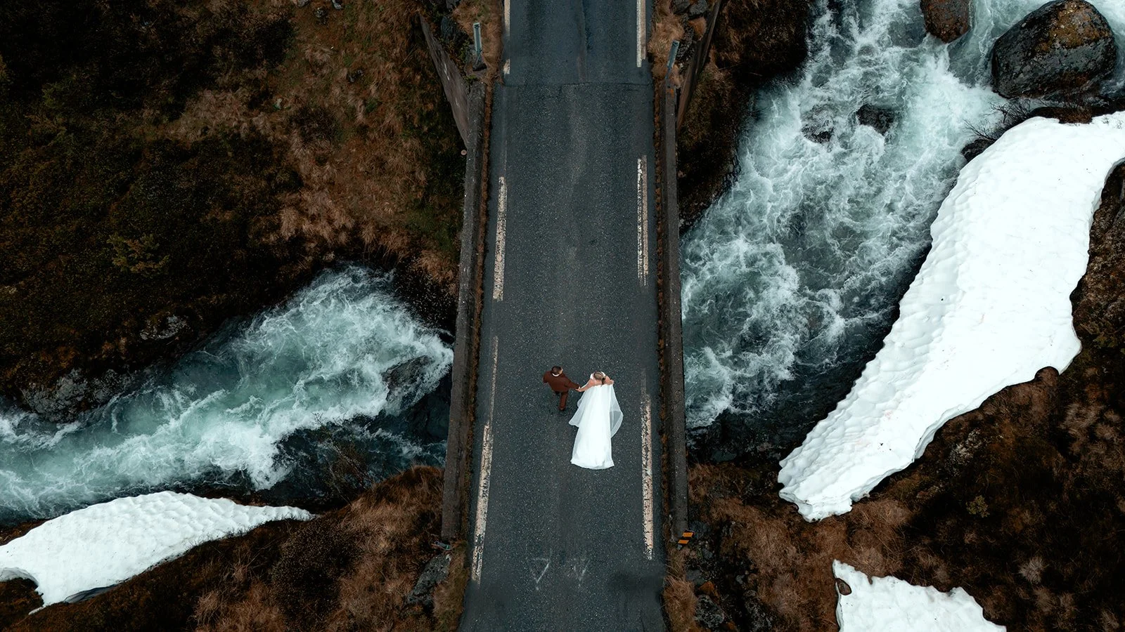 M+D-Norway-Elopement-246_websize.jpg