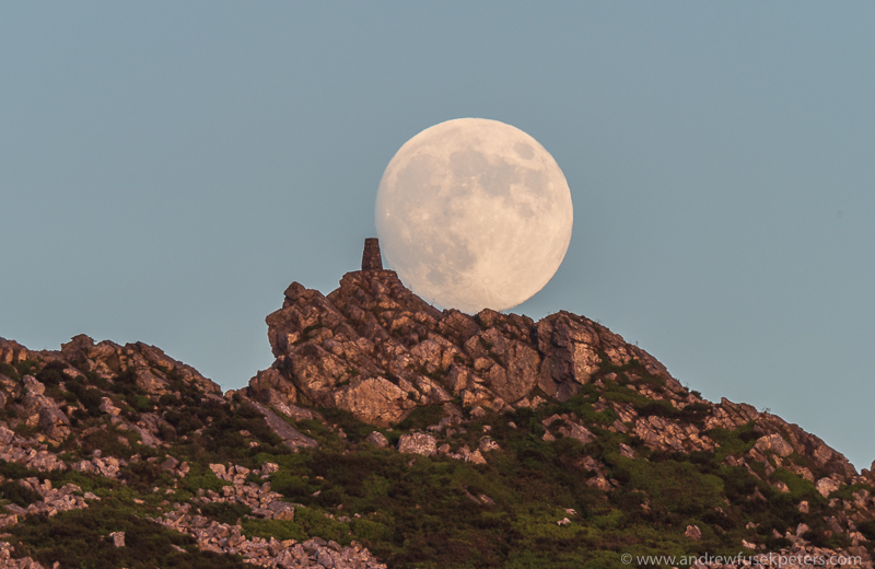 Getting closer: Moon over Manstone Rock photo: andrew fusek peters