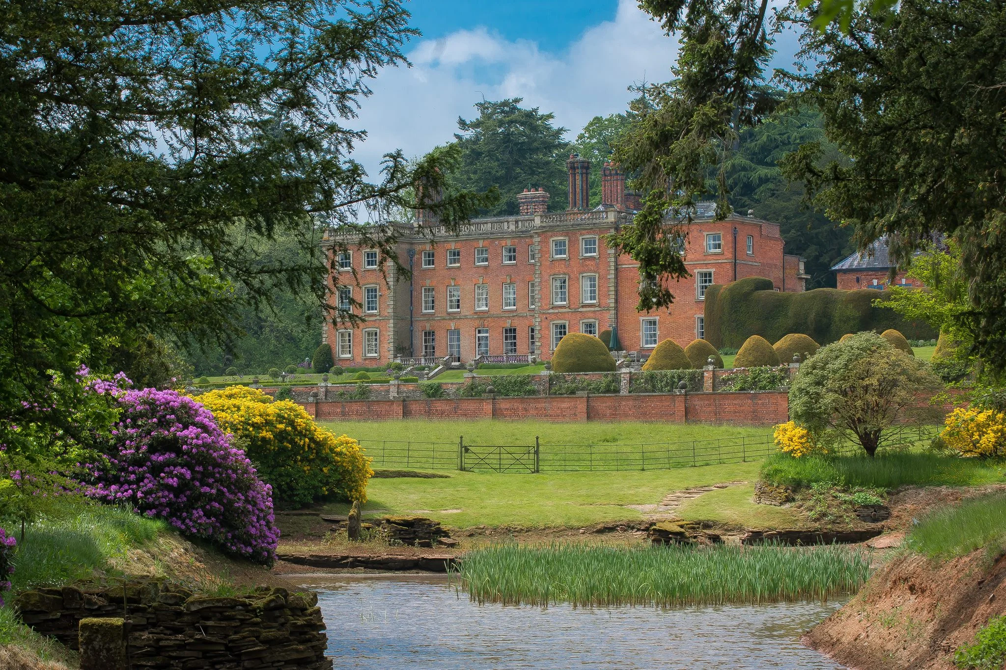 The impressive grounds of downton estate