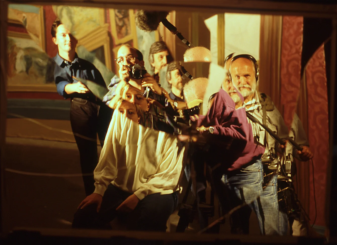 Cracked mirror in a history of the self portrait ~ "About Face" BBC1