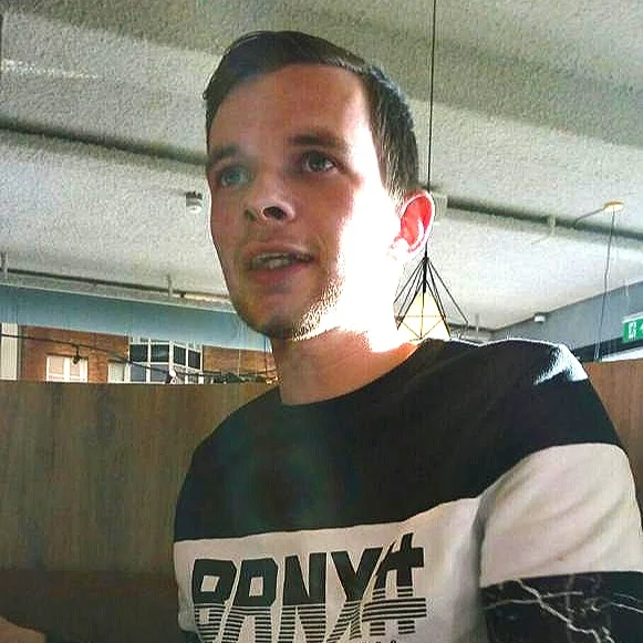#plusheld