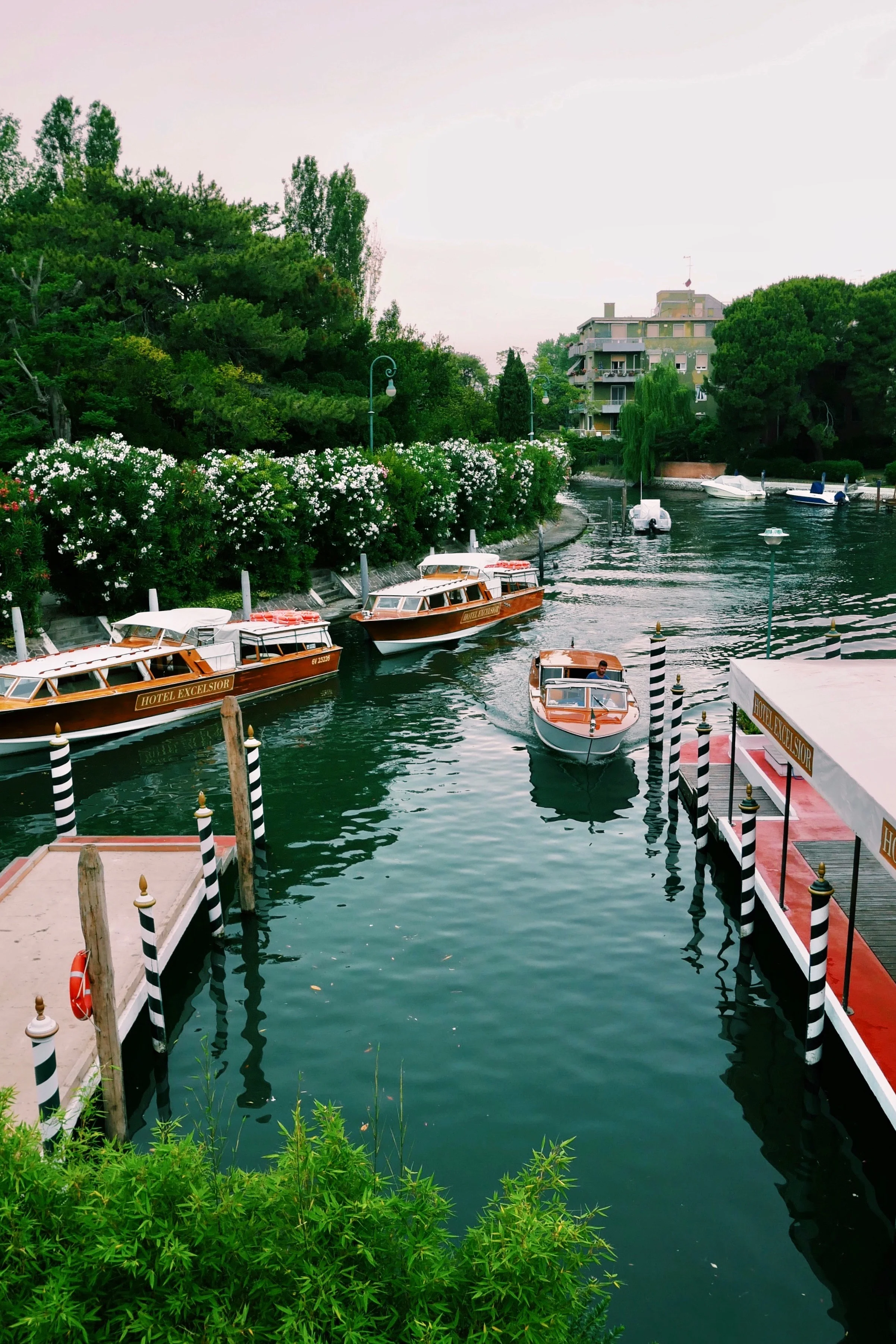 Excelsior Boat 2x3.jpg
