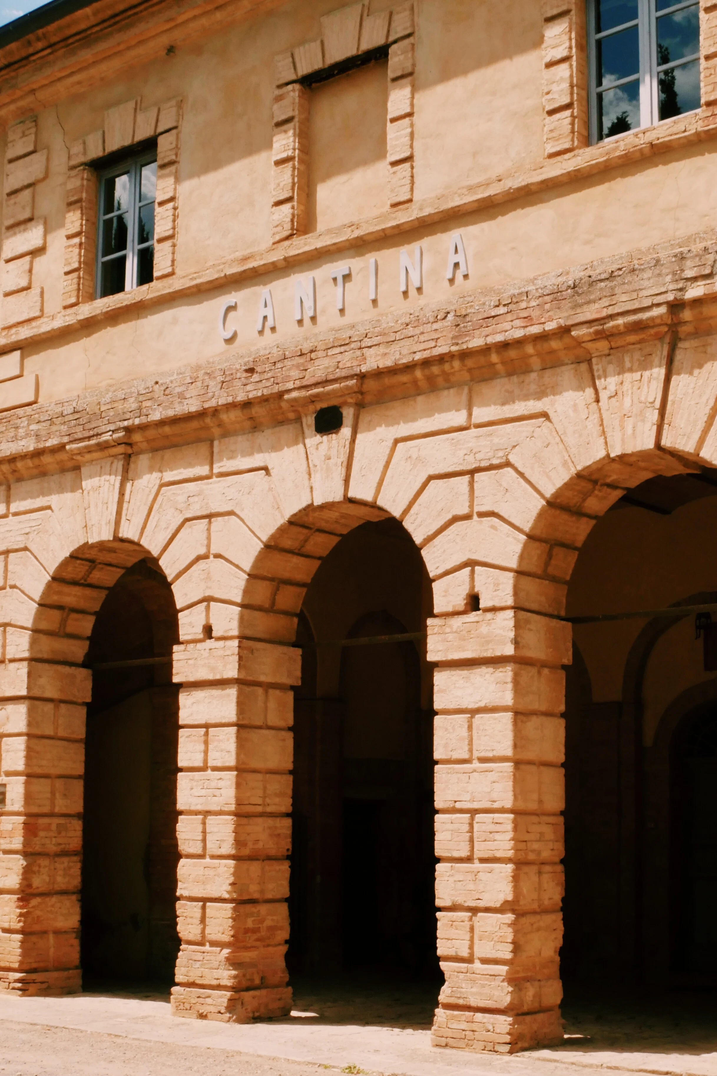 Brunello Cantina 2.JPG