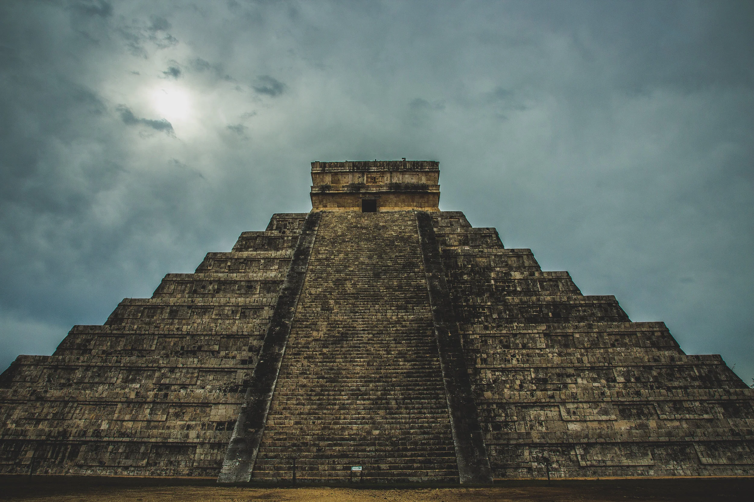 Aztecas (Not cropped - Portfolio).jpg