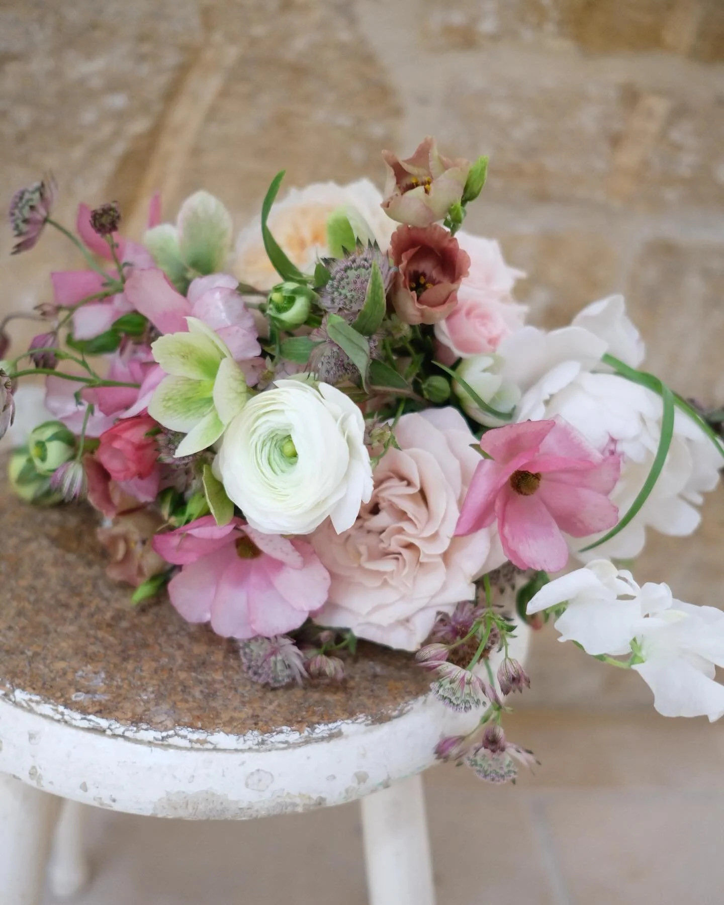 🍧 ooo 2025 flowers. I see you! 👀 

Thank you for your patience my lovely clients! Swapped blooms for babies for a bit. BRB XX