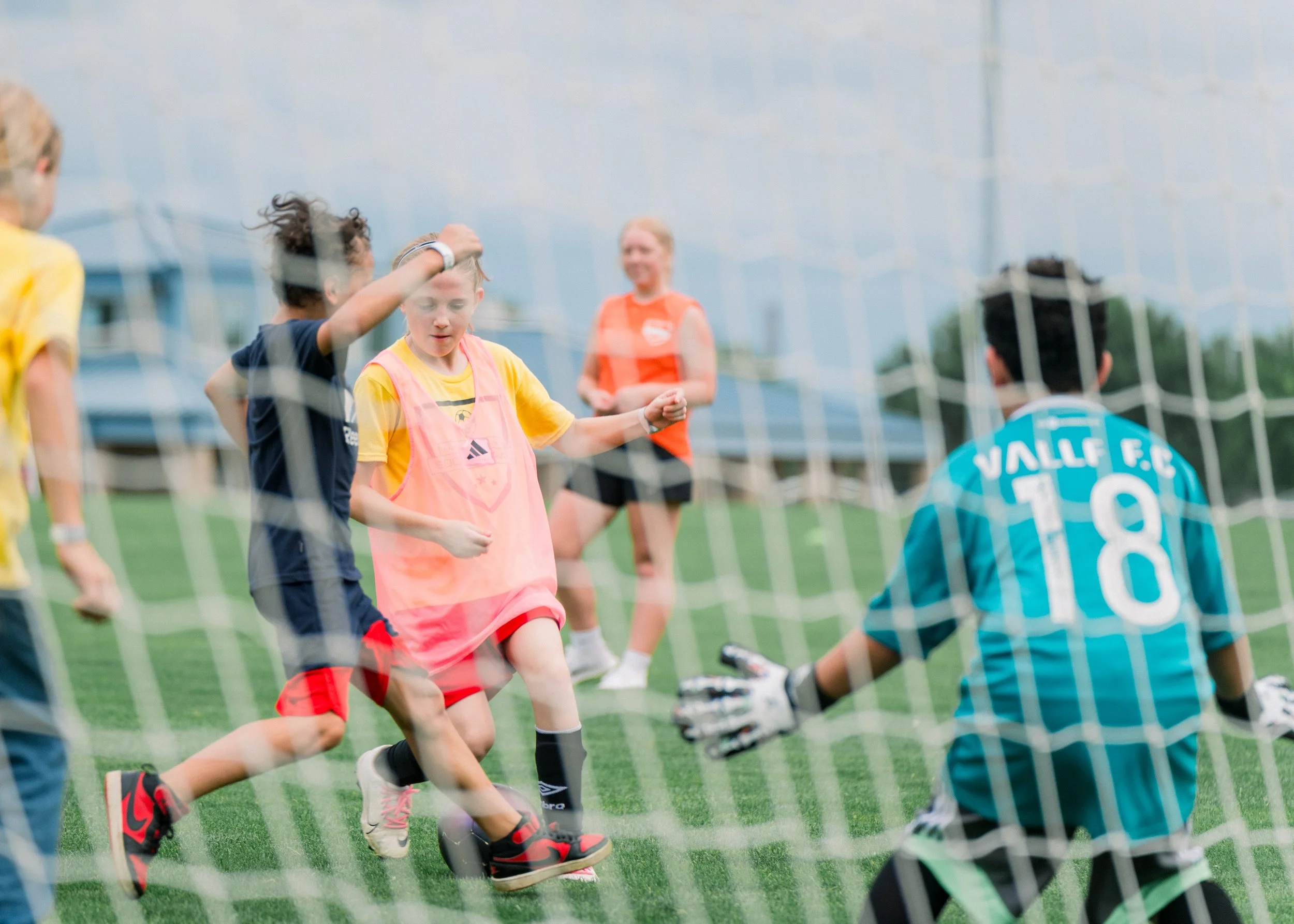 Walnut Park Baptist Church Soccer Camp 2025-166.jpg