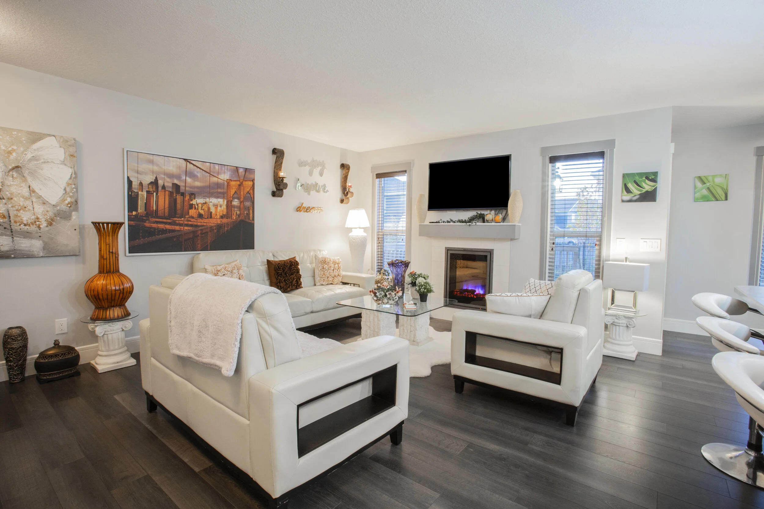 17714 8 Ave_03.jpg