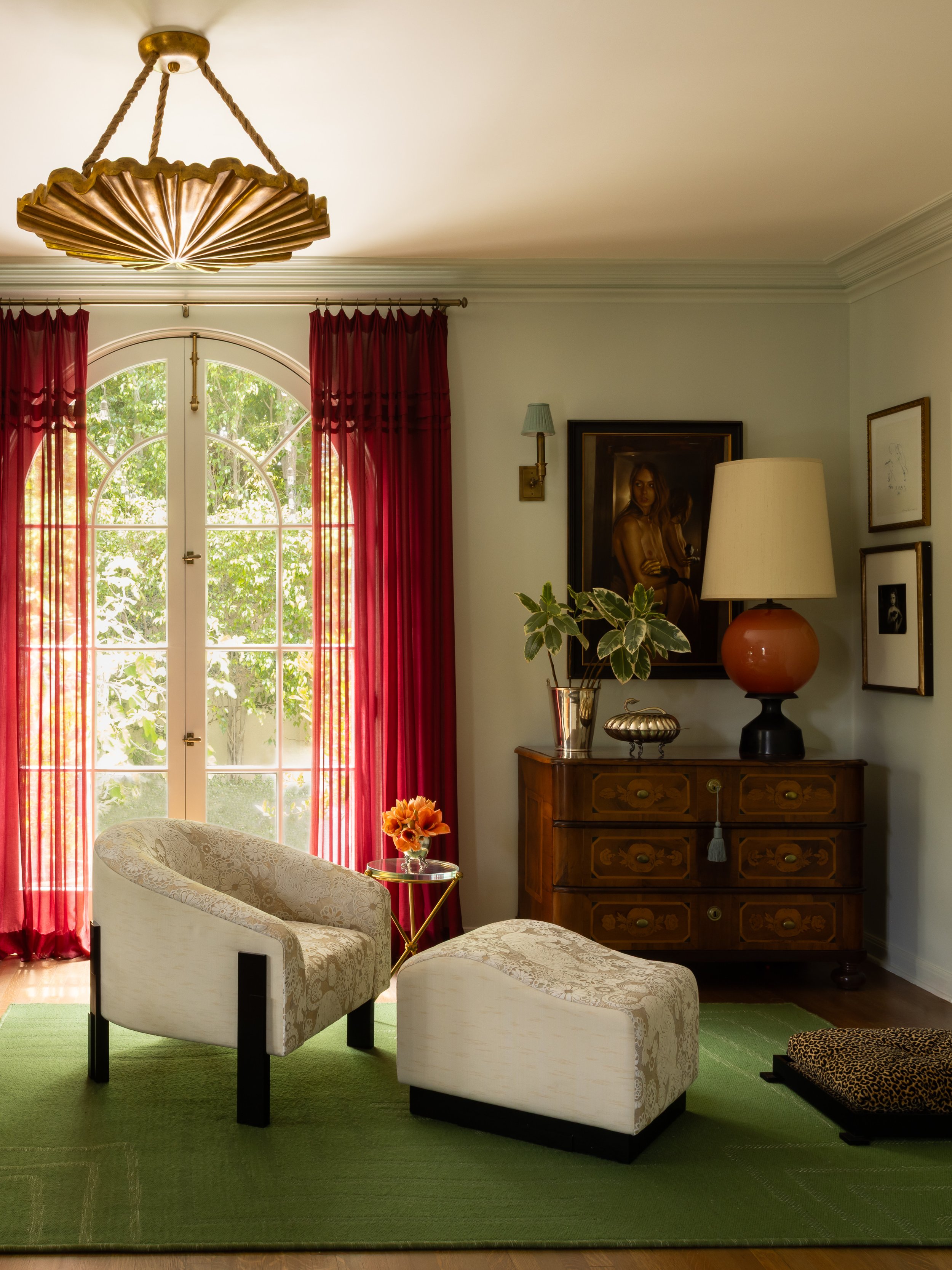 Kallio_PetalPromenade_LivingRoom_03.jpg