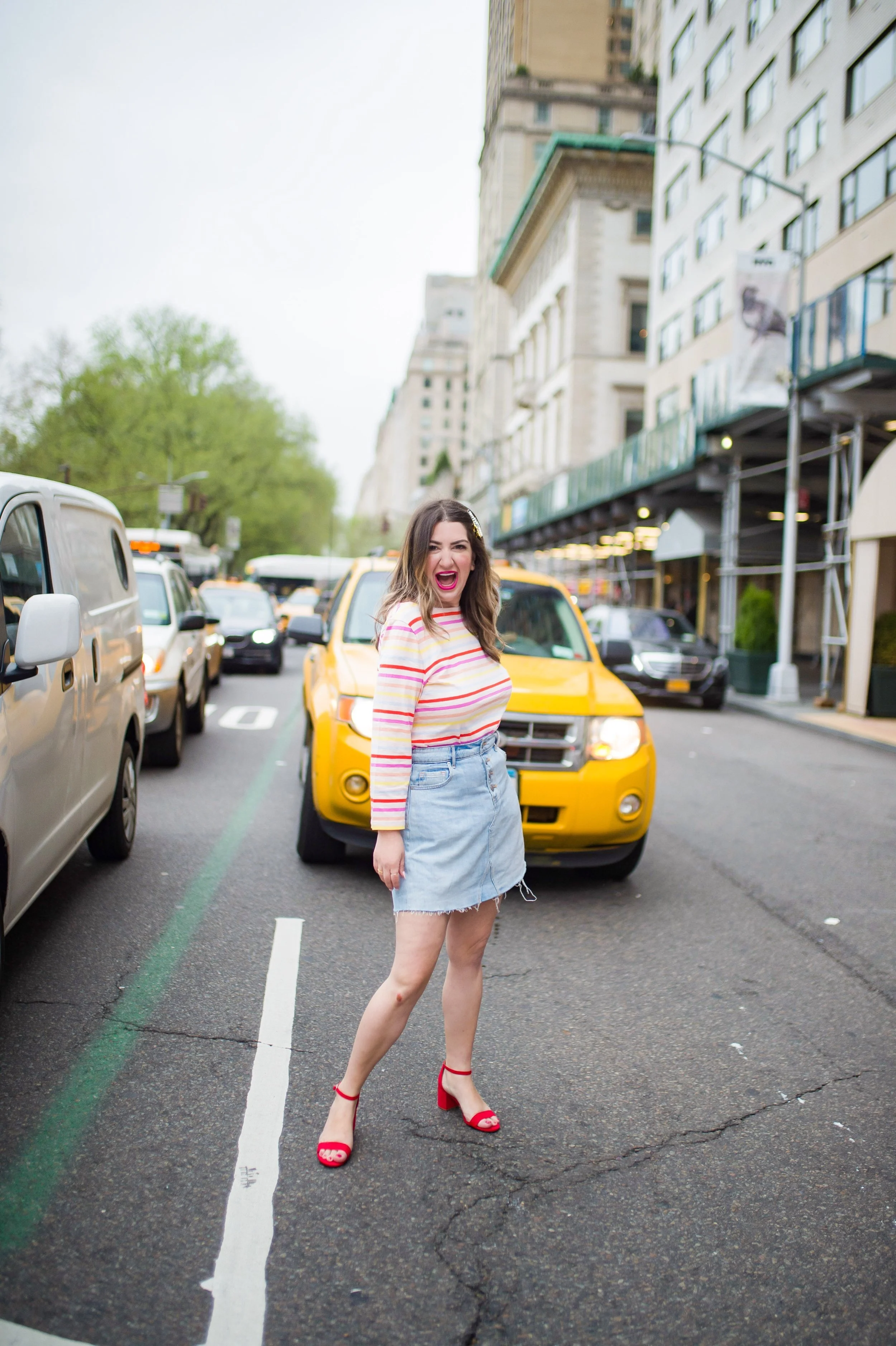 11 WAYS TO STAY POSITIVE DURING DIFFICULT TIMES