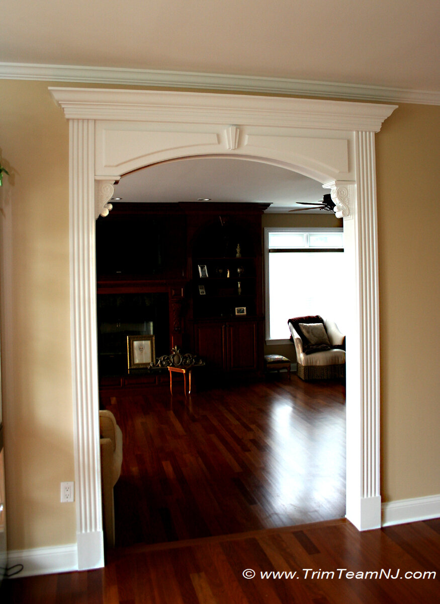 034 Archway with fluted legs and decorative corbels. Berkeley Heights, NJ07922..jpg