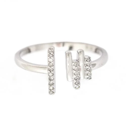 14k small 5 bar diamond ring