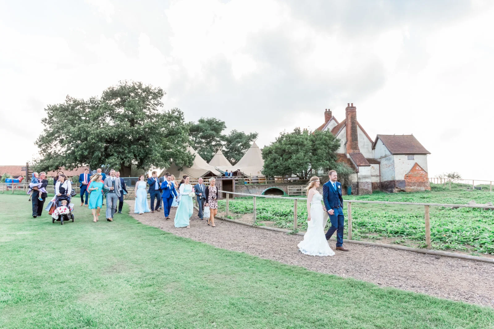 farm-wedding.jpg