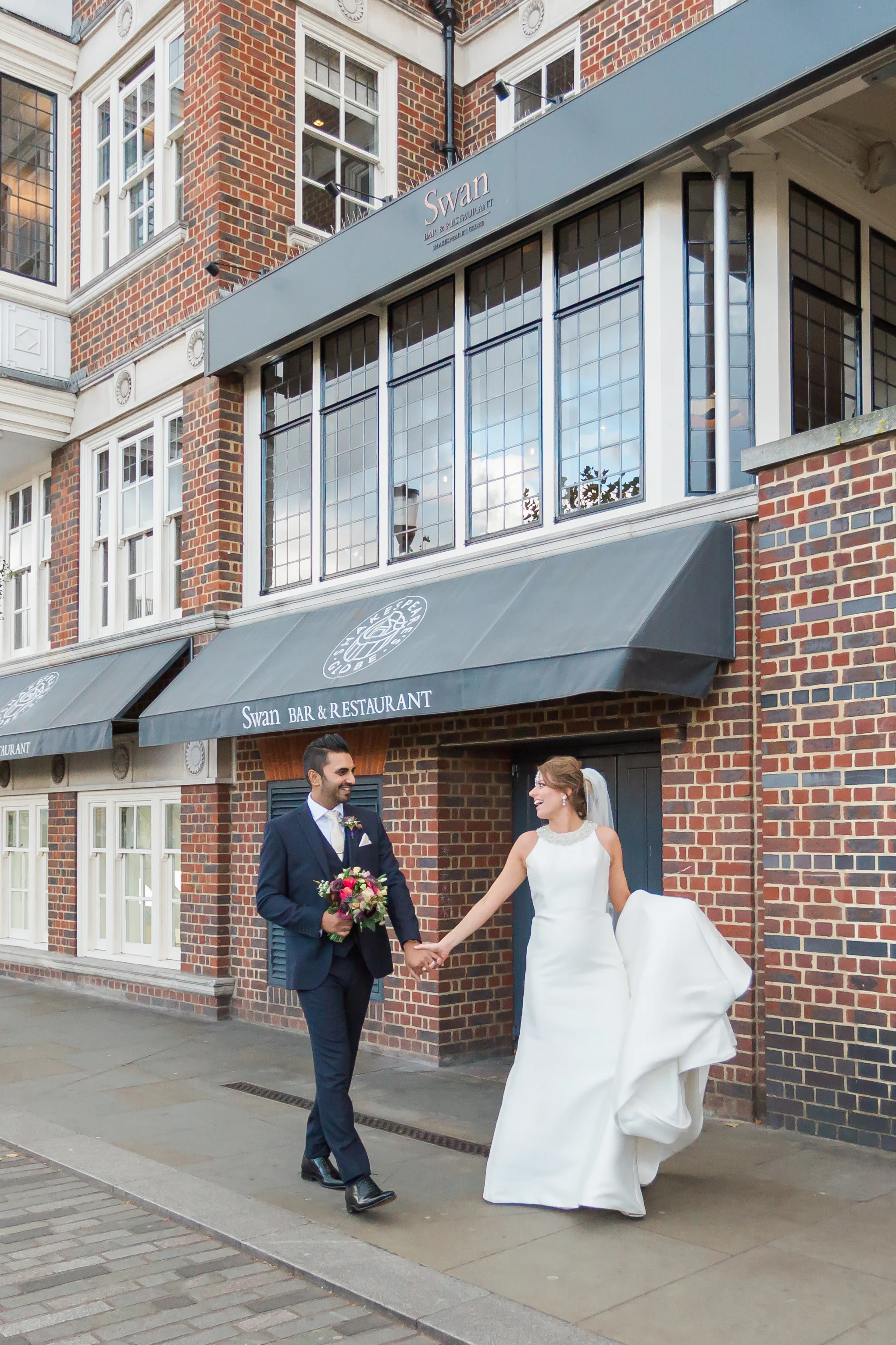 The-Swan-wedding.jpg