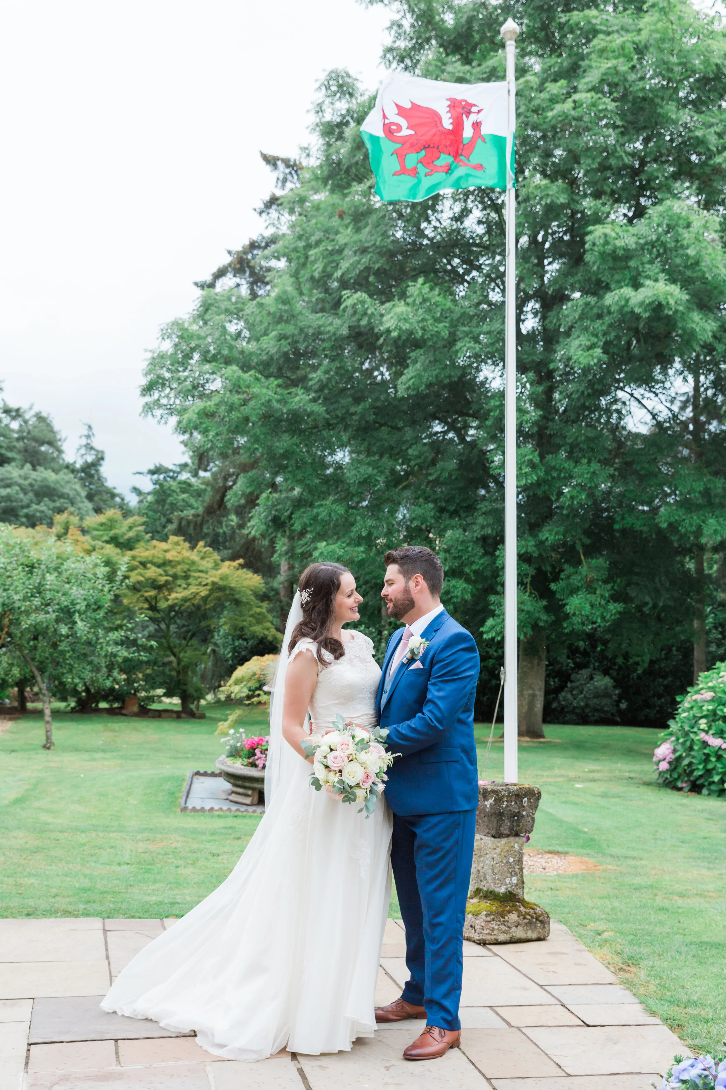 natural wedding photography in devon.jpg