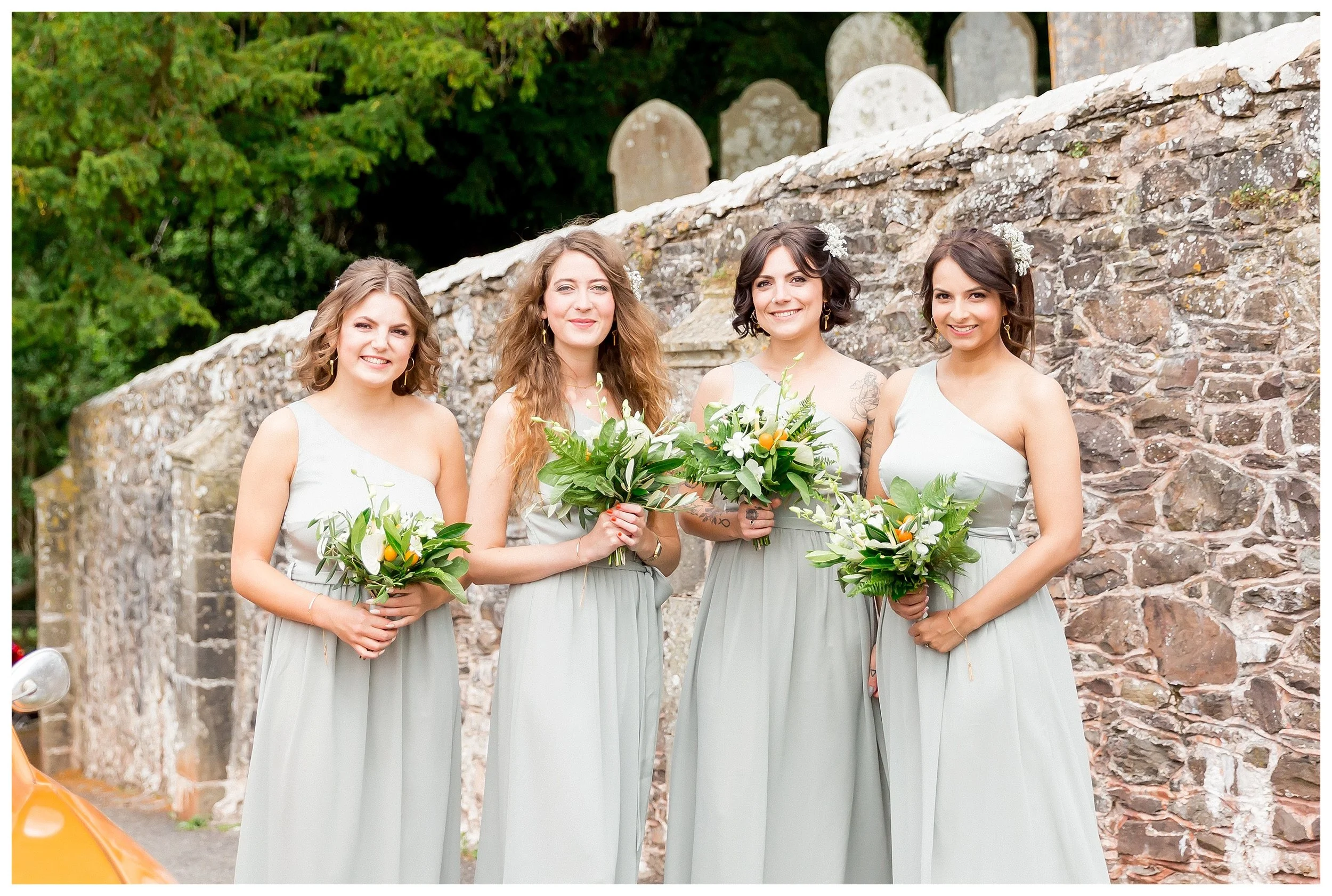 bridesmaids bouquet somerset.jpg