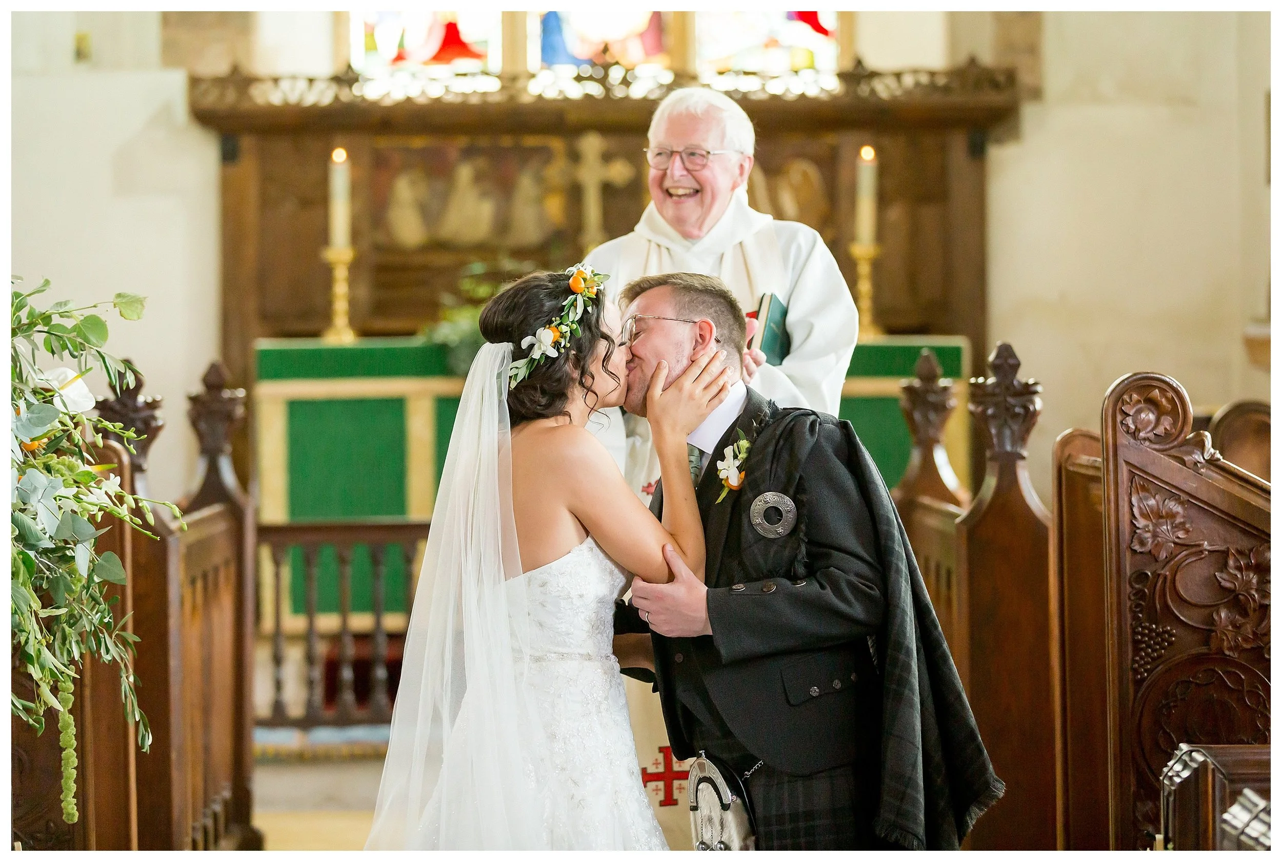 green and white wedding ideas.jpg