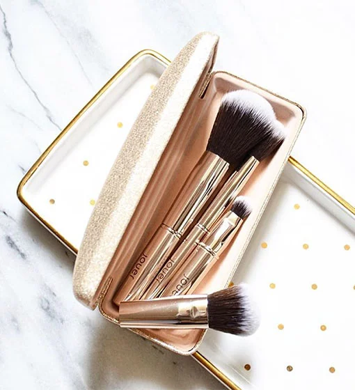 The Best Beauty Gifts to Give for the Holidays