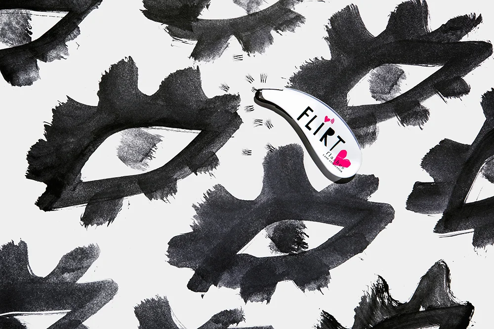 This New Lash Tool Will Simplify Your Beauty Routine Next Week