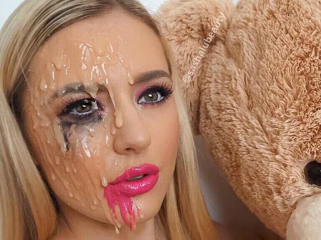 We Can't Get Over These Halloween Makeup Trends From Instagram