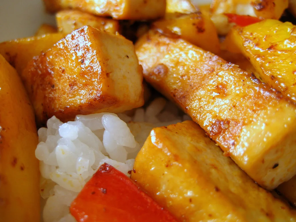 Why Some Women Should Avoid Tofu and Flaxseeds