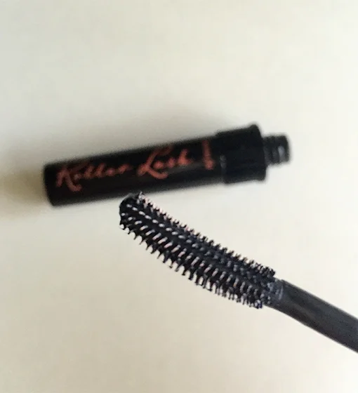 benefit-mascara-brush1.jpg