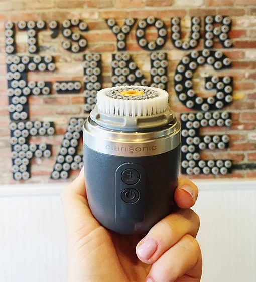 clarisonic-alpha-fit