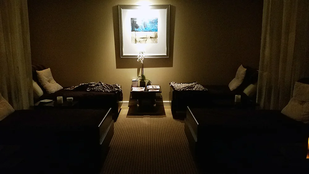 elemis-biotec-the-spa-beverly-wilshire-03_2016_10.jpg