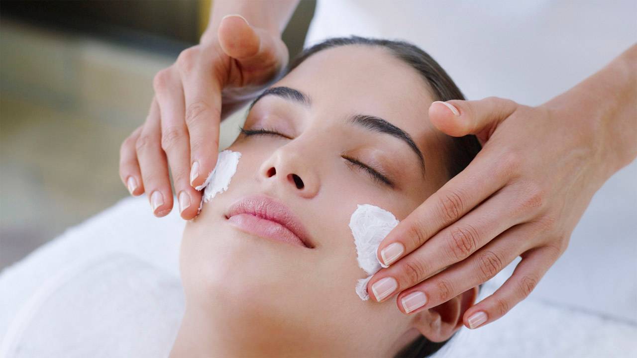 beverly-wilshire-spa-facial_2017_03.jpeg