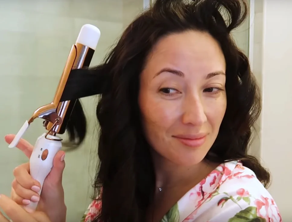 Wavy Hairstyle: All the Products and Tips You Need to Perfect the Look